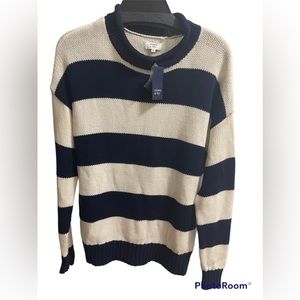 NWT crown & ivy Navy and White Striped Sweater Sz L